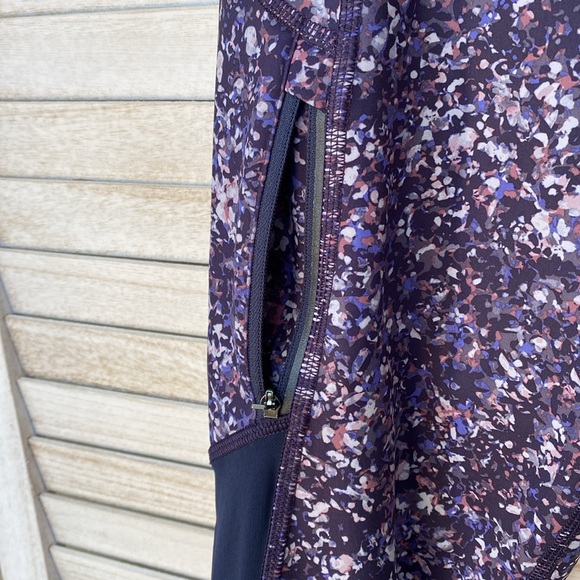 Athleta Rainier Printed Mesh Tight Size XS - Picture 8 of 12